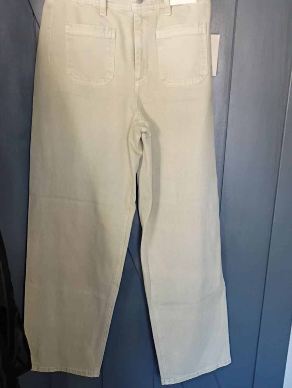 Universal Thread Straight-Leg Jeans in Light Sage Green
